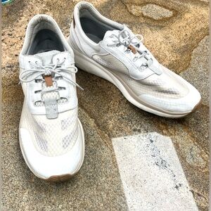 Johnston & Murphy Waterproof Extreme Comfort XC4 White Sneakers Shoes 11.5 M